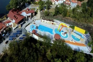 FITNES CENTAR DANUBIA SREBRNO JEZERO