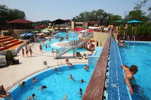 FITNES CENTAR DANUBIA SREBRNO JEZERO