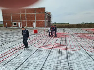 IMO 2020 Sremska Mitrovica Industrijsko podno grejanje proizvodnih hala 4000m2 Sistem Rehau